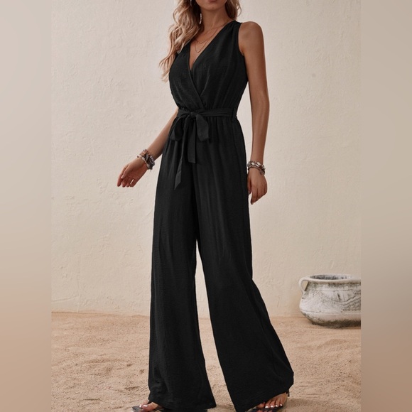 Casual Tied Surplice Sleeveless Wide Leg Jumpsuit - Picture 3 of 11